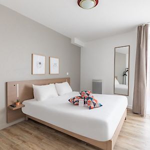 Appartement à 2 Chambres à Coucher